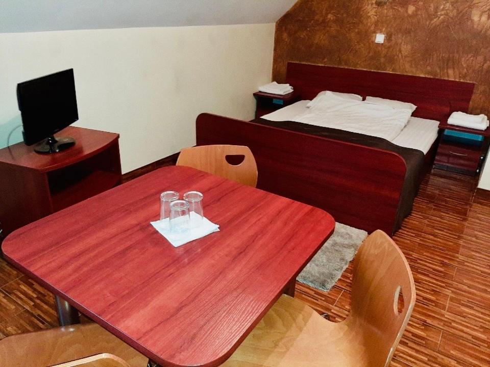 Motel Górno Gorno (Kielce) Exterior foto