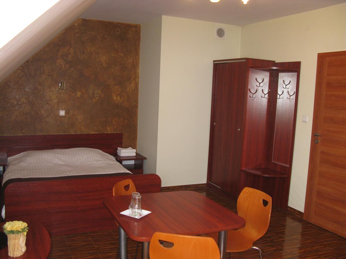 Motel Górno Gorno (Kielce) Quarto foto